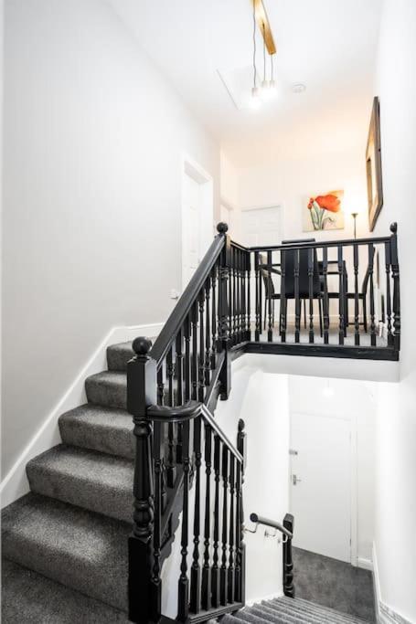 Cosy And Convenient Sunderland Apartment Екстер'єр фото